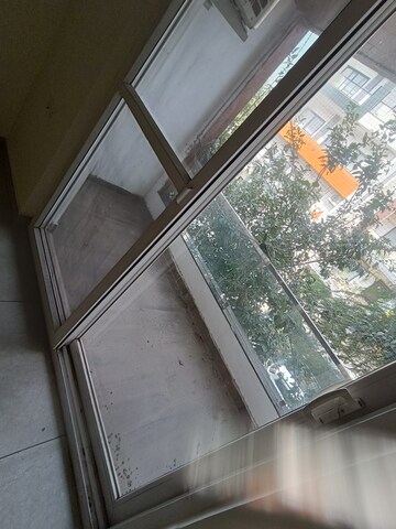 Furnished Amenities in 3 BHK Builder Floor at Ansal API Esencia, Sector 67 – for Rent