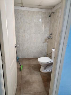 Bathroom in 3 BHK Apartment at Mapsko Royale Ville, Sector 82 – for Rent