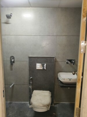 Furnished Amenities in 3 BHK Apartment at Vaishnodevi Circle – for Rent