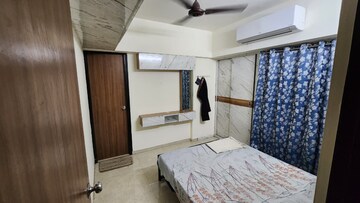 1 BHK Apartment For Sale in Lodha Amara, Kolshet Road