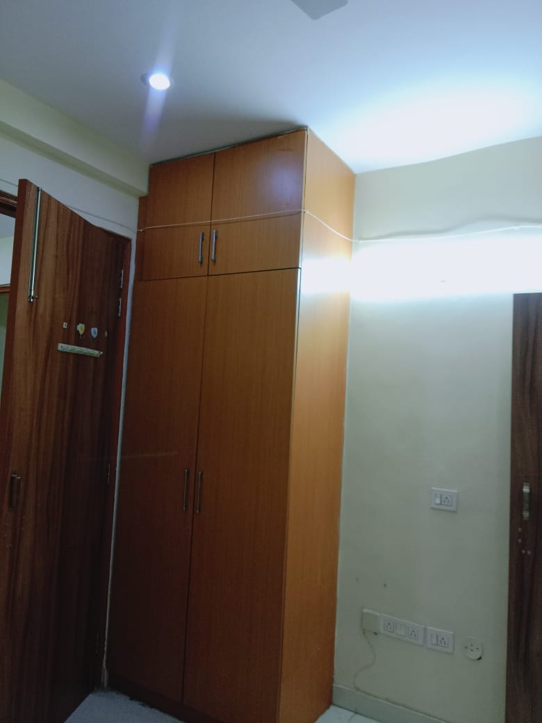 3 BHK + Extra Room Builder Floor For Rent in Saket