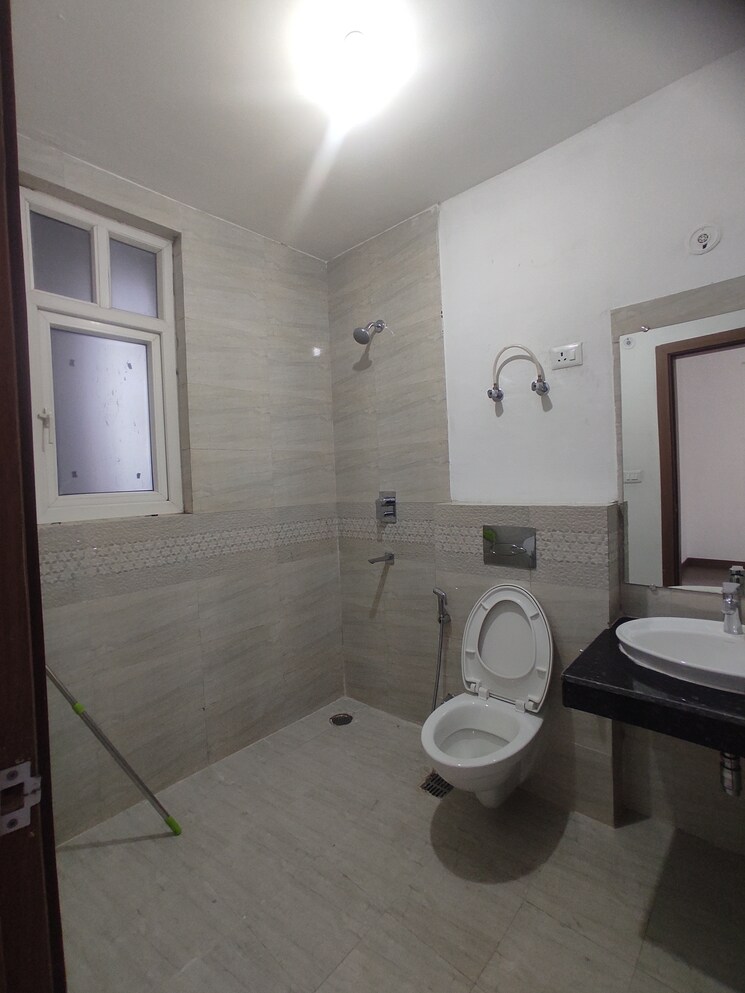 Bathroom, ats-kocoon 3 Bedroom 1745 Sq.Ft. Apartment In Sector 109 Gurgaon 9534946