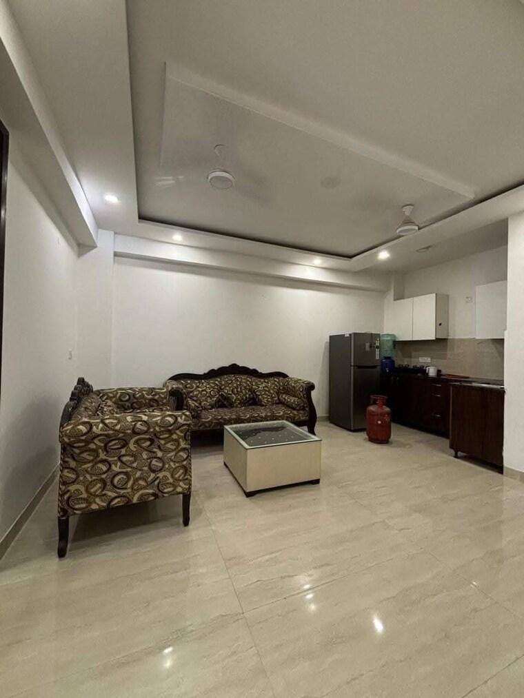 Living Room, freedom fighters enclave 2 Bedroom 1100 Sq.Ft. Apartment In Freedom Fighters Enclave Delhi 9534974