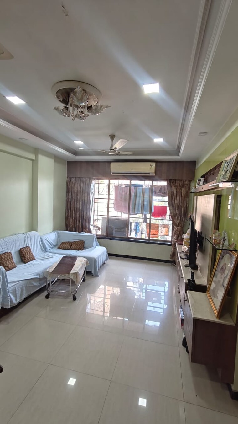 Living Room, shree-mangesh 2 Bedroom 800 Sq.Ft. Apartment In Chembur Mumbai 9534983