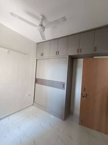 Room in 3 BHK Apartment at Pivotal Paradise, Sector 62 – for Rent