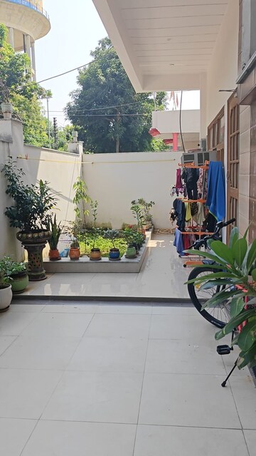 Balcony in 6+ BHK Independent House at Gomti Nagar – for Rent