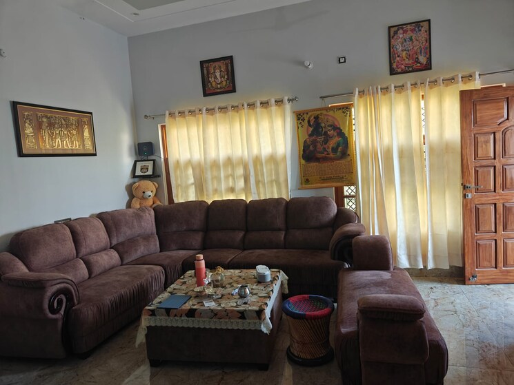 Living Room, gomti nagar 6+ Bedroom 2230 Sq.Ft. Independent House In Gomti Nagar Lucknow 9535018