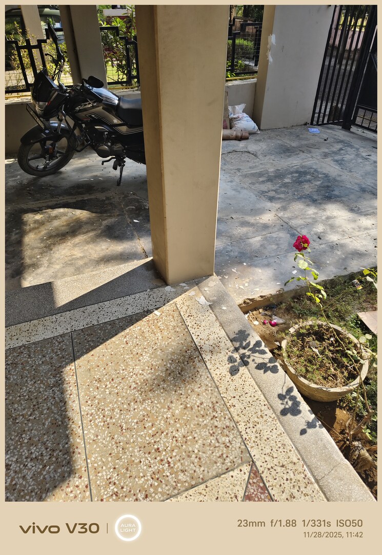 Balcony, gomti nagar 6+ Bedroom 2230 Sq.Ft. Independent House In Gomti Nagar Lucknow 9535018