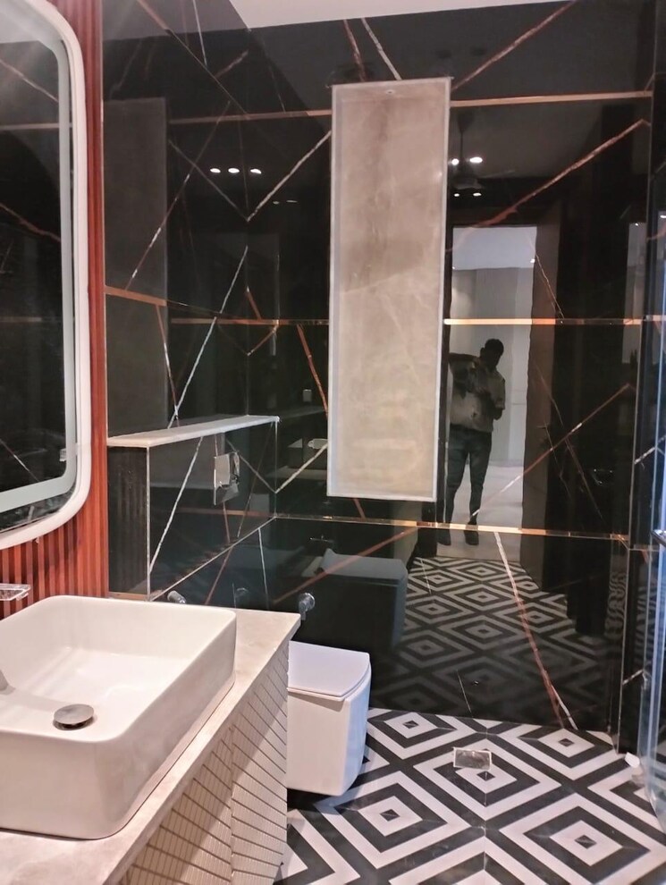 Exterior View, kalkaji 3 Bedroom 2000 Sq.Ft. Builder Floor In Kalkaji Delhi 9535079