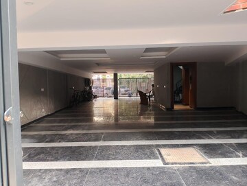 Parking in 3 BHK Builder Floor at Kalkaji – for Sale