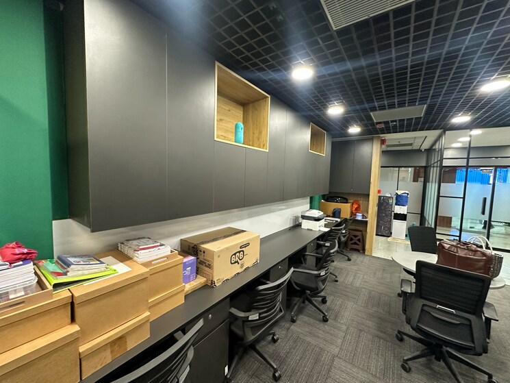 Team Area, vipul-business-park Commercial Office Space 1099 Sq.Ft. In Tikri Gurgaon 9535089