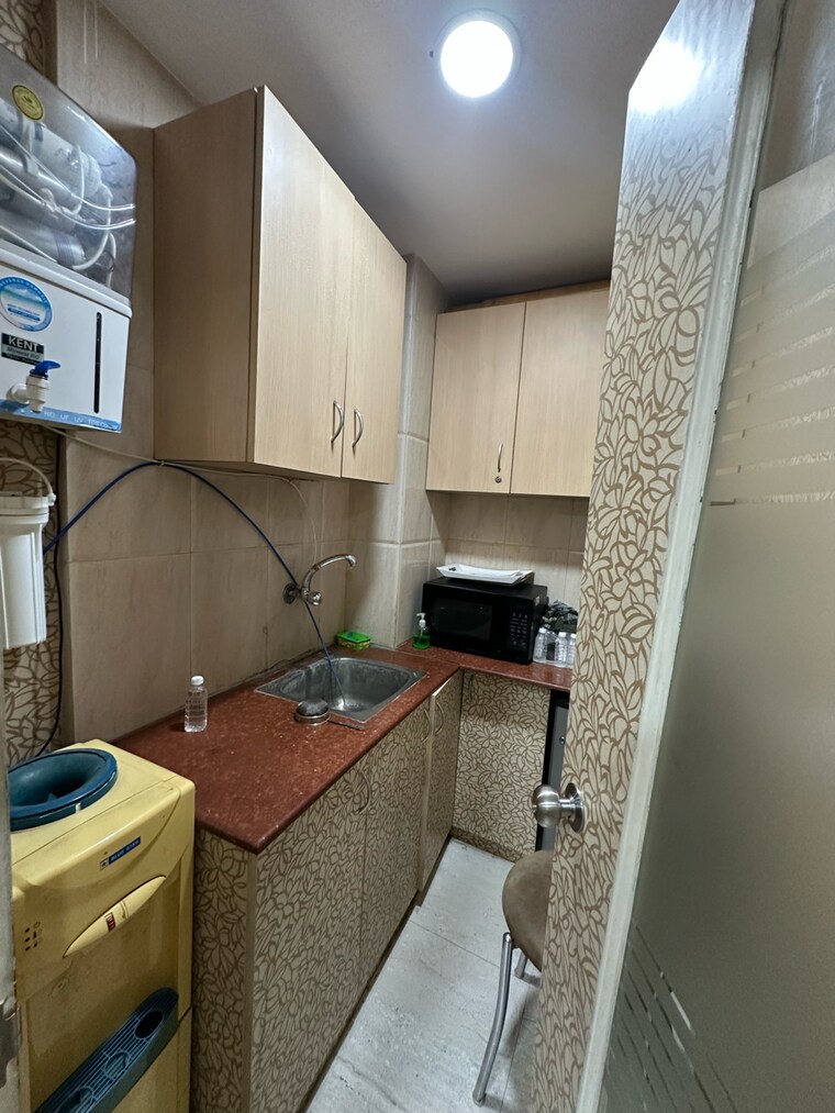 Kitchen, ild-trade-centre Commercial Office Space 1000 Sq.Ft. In Tikri Gurgaon 9535123