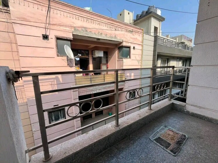 Exterior View, chattarpur 2 Bedroom 1000 Sq.Ft. Builder Floor In Chattarpur Delhi 9535134