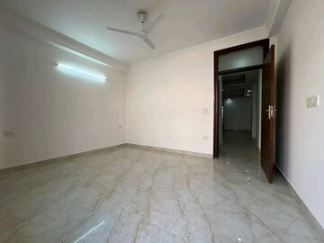 Room in 2 BHK Builder Floor at Chattarpur – for Rent