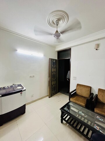 Living Room in 1 BHK Builder Floor at Chattarpur – for Rent