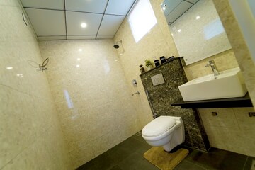 Bathroom in 3 BHK Apartment at Maxxus Elanza, International Airport Road – for Sale