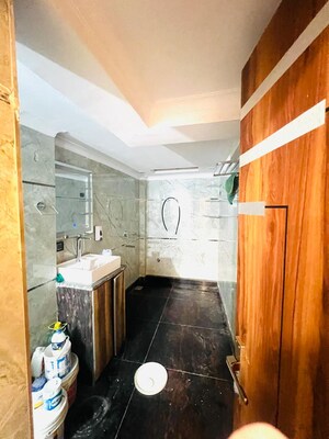 Bathroom in 3.5 BHK Apartment at Dwarka – for Rent