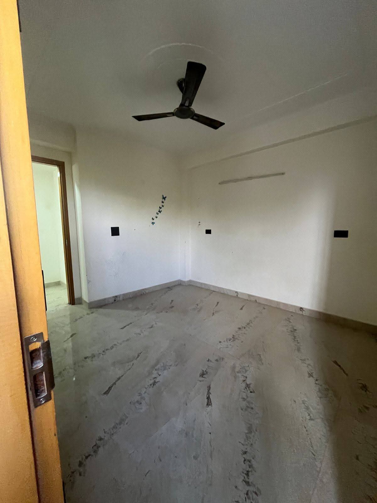 3 BHK Builder Floor For Rent in Chattarpur