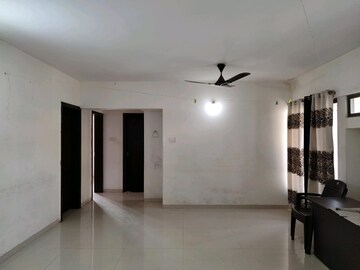 Room in 2 BHK Apartment at Fortune 108, Wakad – for Rent