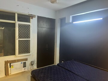 Room in 2 BHK Builder Floor at Sector 135 – for Rent