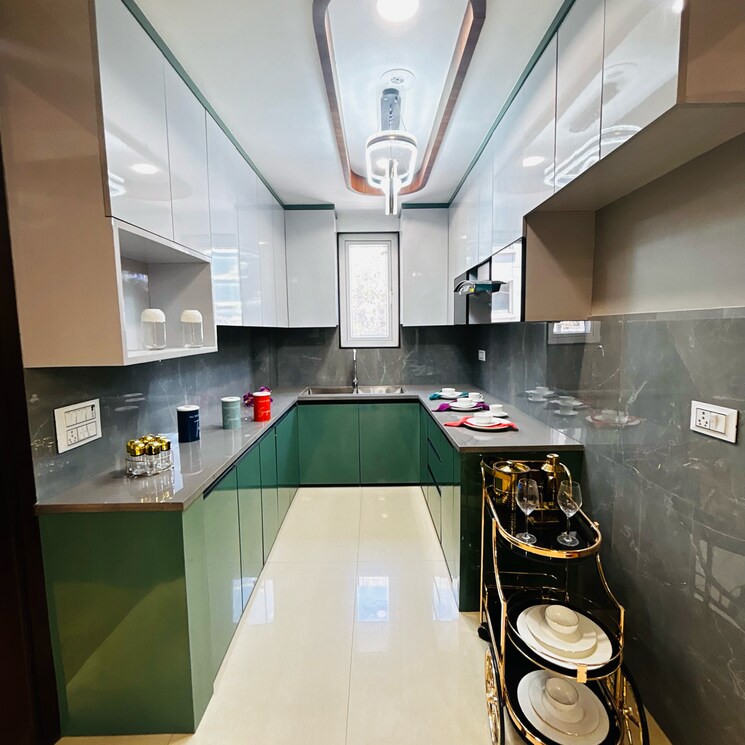 Kitchen, jain nagar 4 Bedroom 140 Sq.Yd. Builder Floor In Jain Nagar Delhi 9535382