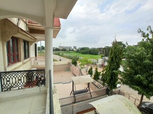 3 BHK Villa For Rent in Bhat