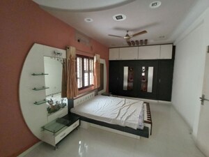 Bedroom in 3 BHK Villa at Bhat – for Rent
