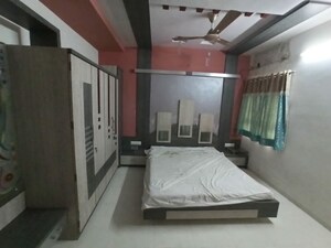 Bedroom in 3 BHK Villa at Bhat – for Rent