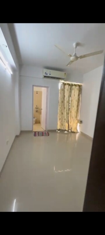 Building Lobby in 2.5 BHK Apartment at Puri Pratham, Sector 84 – for Rent
