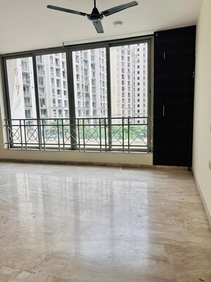 Room in 2 BHK Apartment at Cosmos County II, Ghodbunder Road – for Sale