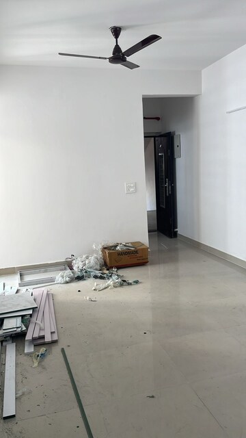 Room in 3 BHK Apartment at Divine Meadows, Sector 108 – for Rent