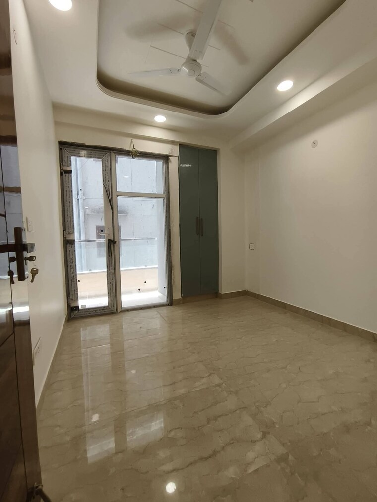 Room, chattarpur 1 Bedroom 450 Sq.Ft. Builder Floor In Chattarpur Delhi 9535345