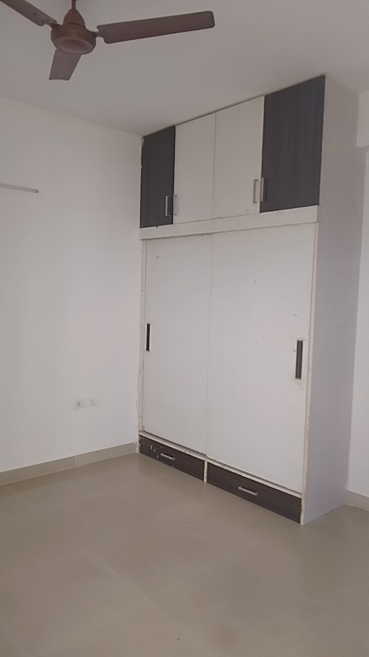 Room, divine-meadows 3 Bedroom 1759 Sq.Ft. Apartment In Sector 108 Noida 9535374