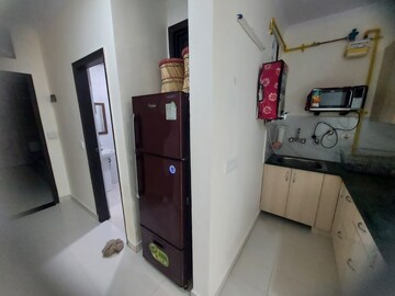 Bathroom in 1 BHK Builder Floor at Chirag Dilli – for Rent