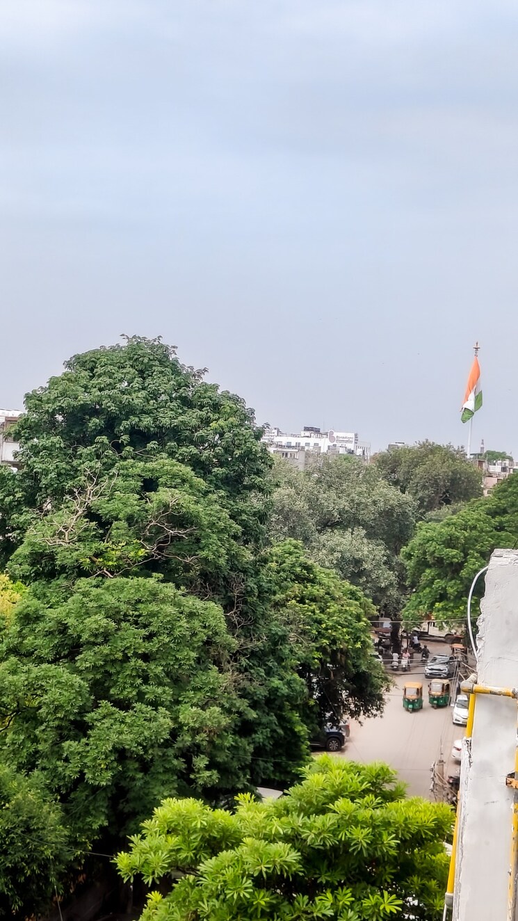 Garden, malviya nagar 2 Bedroom 2000 Sq.Ft. Builder Floor In Malviya Nagar Delhi 9535456