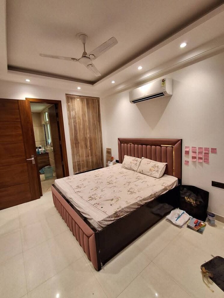 Master Bedroom, freedom fighters enclave 2 Bedroom 1200 Sq.Ft. Apartment In Freedom Fighters Enclave Delhi 9535494
