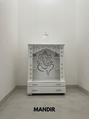 Furnished Amenities in 3 BHK Builder Floor at Sector 2 – for Rent