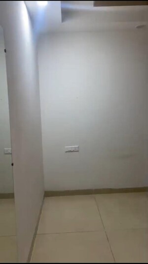 Room in 2 BHK Builder Floor at RPS Palm Drive, Sector 88 – for Rent