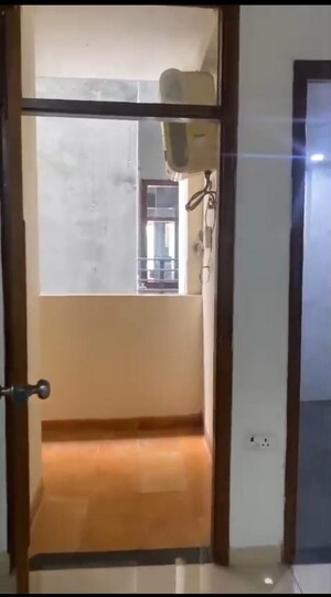 Bathroom in 2 BHK Builder Floor at RPS Palm Drive, Sector 88 – for Rent