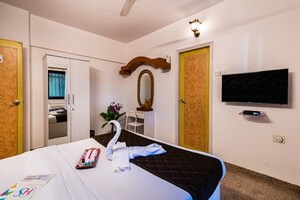 Bedroom in 4 BHK Independent House at Valentine Apartments, Goregaon East – for Rent