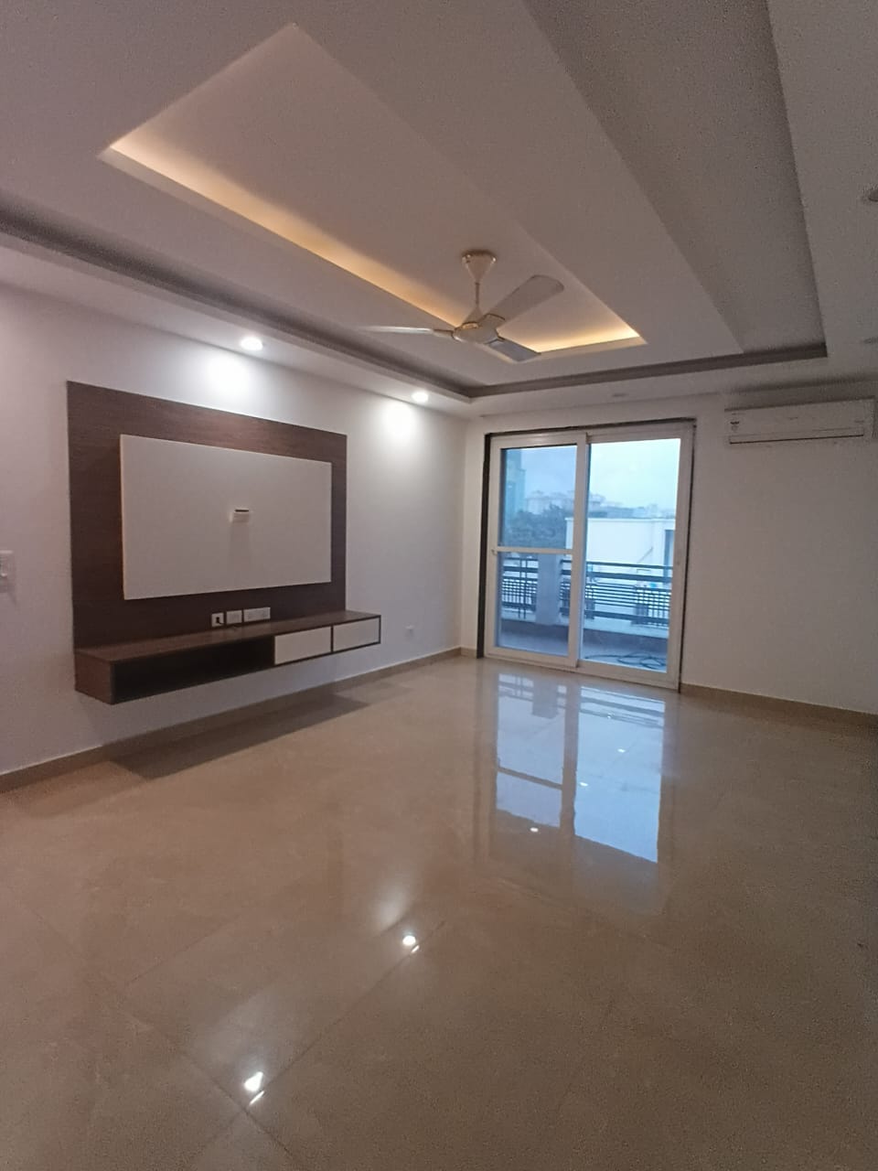 3.5 BHK + Extra Room Apartment For Sale in Vatika Seven Elements