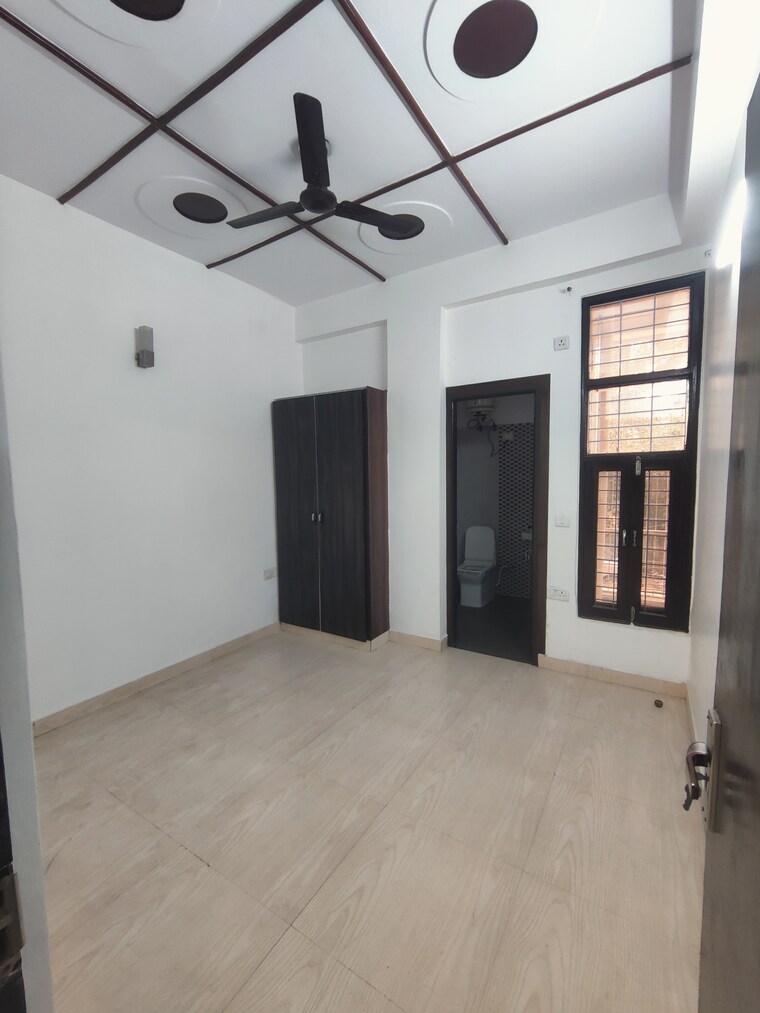 Room, icon-regency 2 Bedroom 1165 Sq.Ft. Builder Floor In Vaishali Sector 4 Ghaziabad 9535673