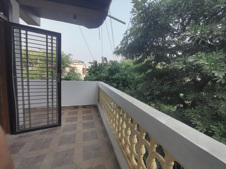 Balcony, icon-regency 2 Bedroom 1165 Sq.Ft. Builder Floor In Vaishali Sector 4 Ghaziabad 9535673