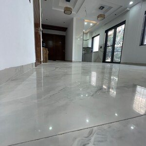 Room in 3 BHK Builder Floor at BPTP District 3, Sector 85 – for Sale