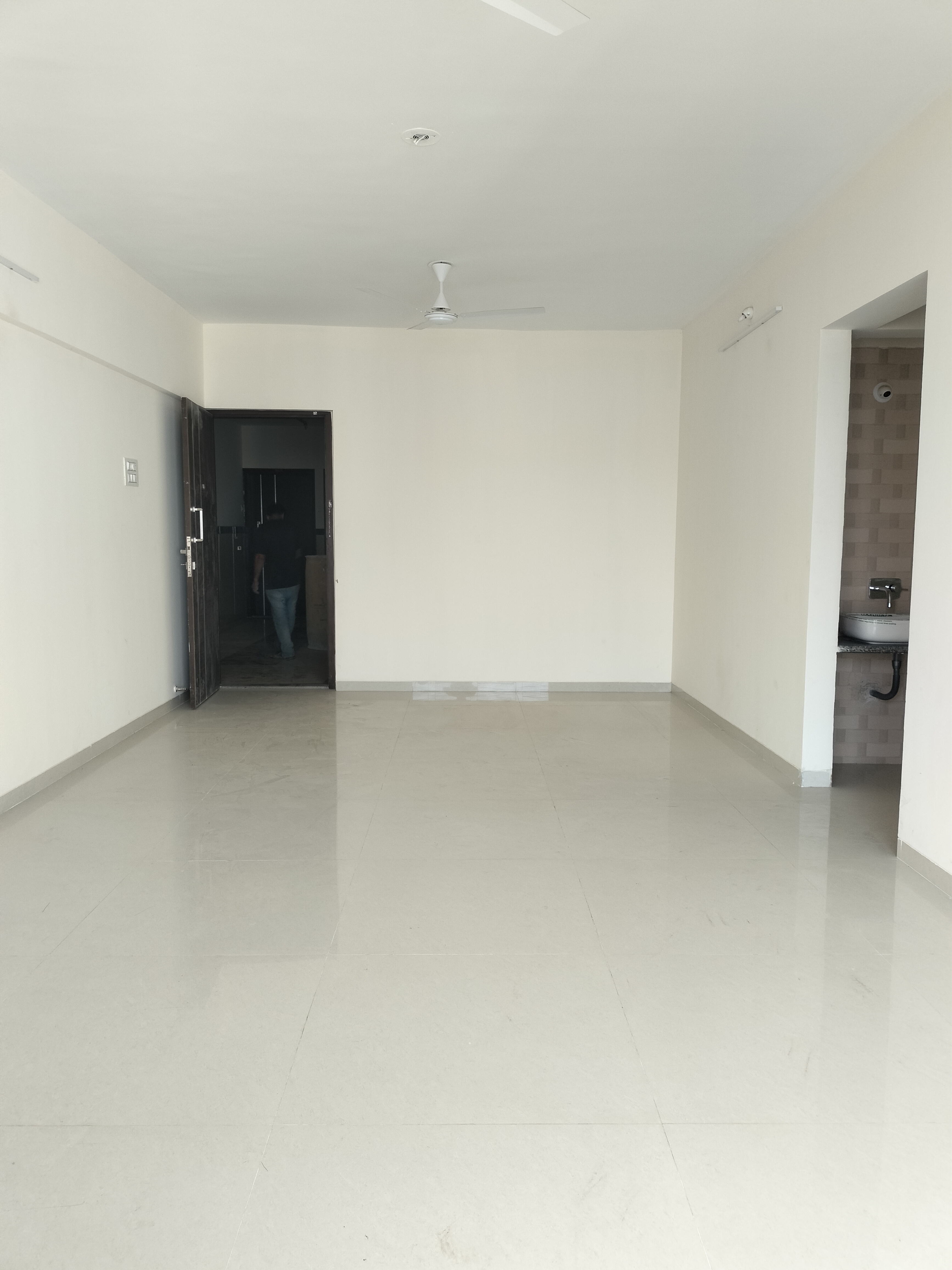 3 BHK 1000 Sq.Ft. Apartment in Jangid Galaxy
