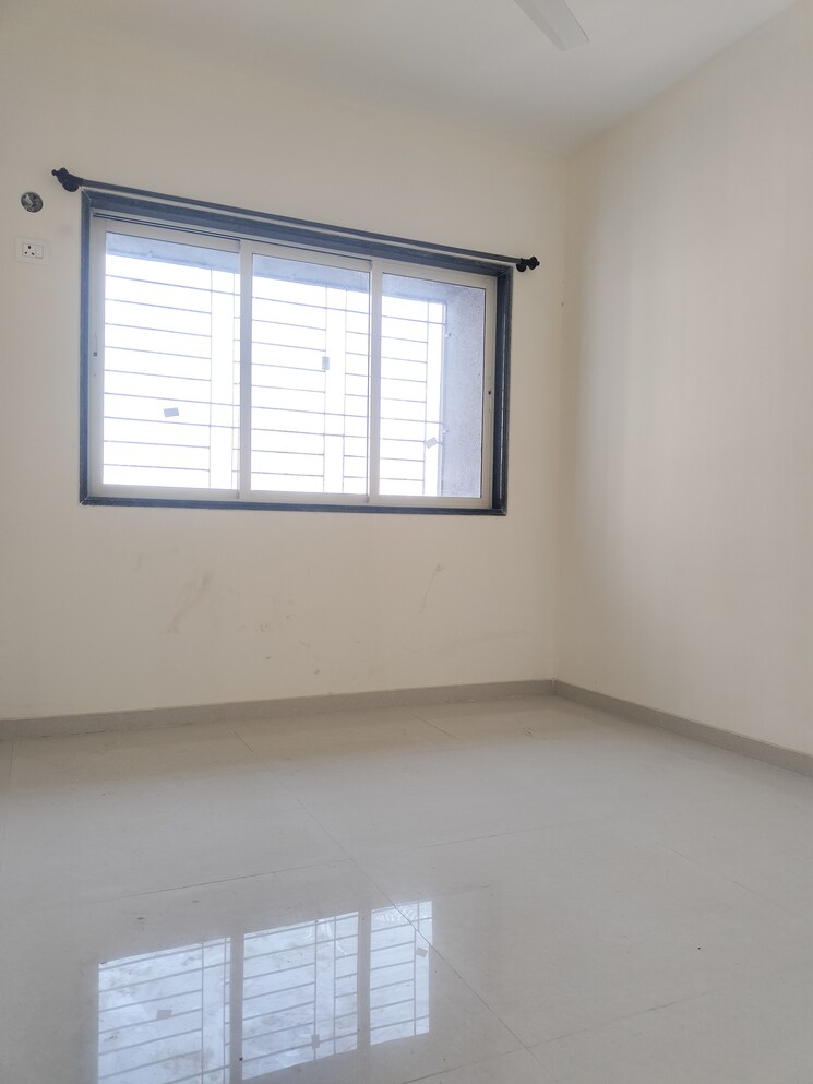 Room, jangid-galaxy 3 Bedroom 1000 Sq.Ft. Apartment In Ghodbunder Road Thane 9535623