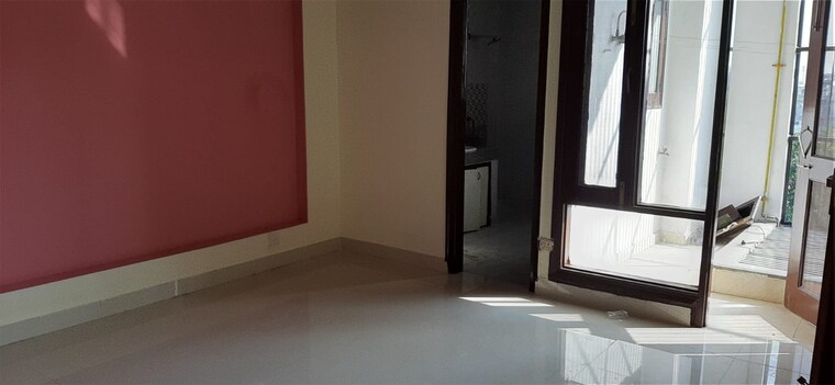 Room, rwa-apartments-sector-45 2 Bedroom 250 Sq.Mt. Builder Floor In Sector 45 Noida 9535631