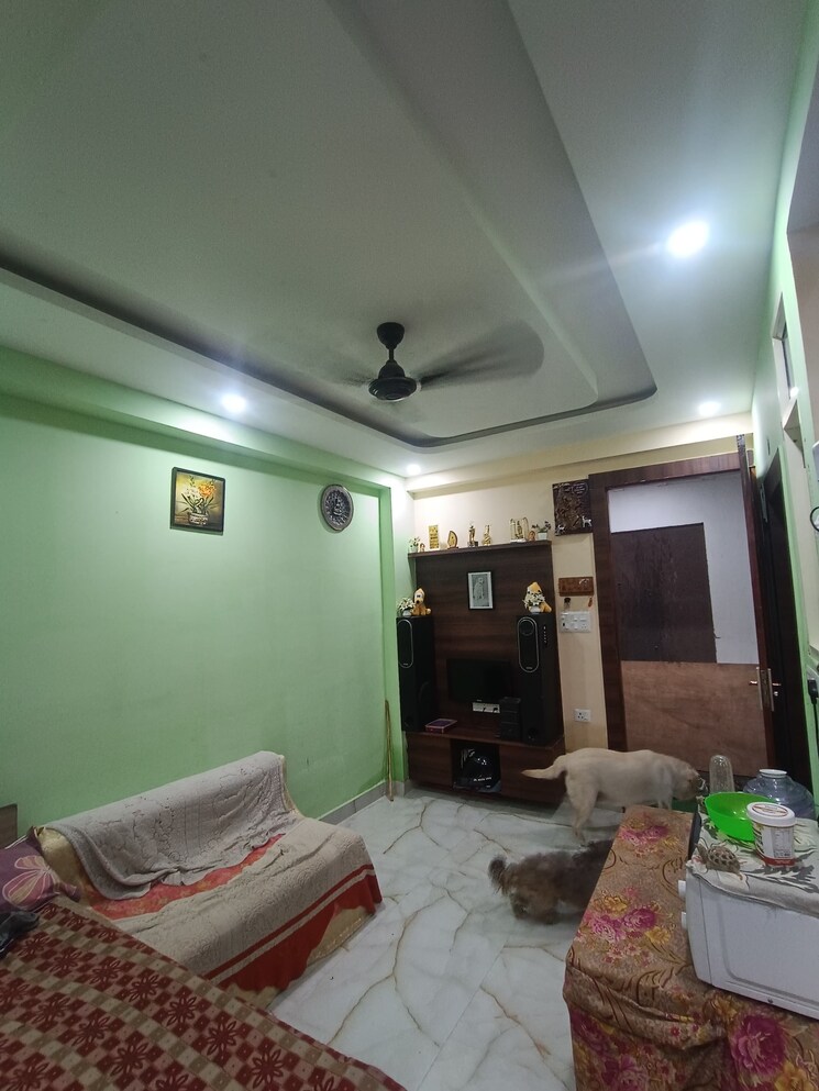 Living Room, sector 89 1 Bedroom 550 Sq.Ft. Builder Floor In Sector 89 Noida 9535656