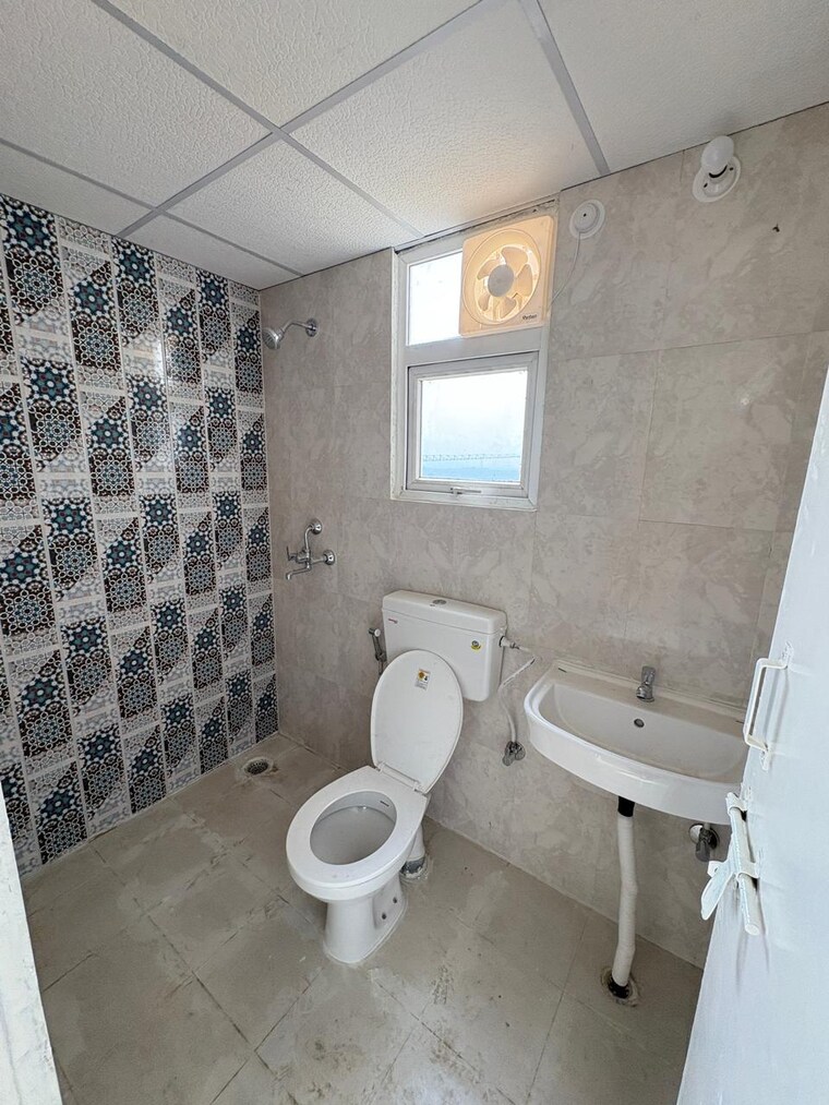 Bathroom, signature-the-millennia-3 2 Bedroom 661 Sq.Ft. Apartment In Sector 37d Gurgaon 9535649