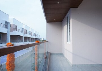 Balcony in 4 BHK Villa at Praneeta Singapur Town, Shankarpalli – for Sale